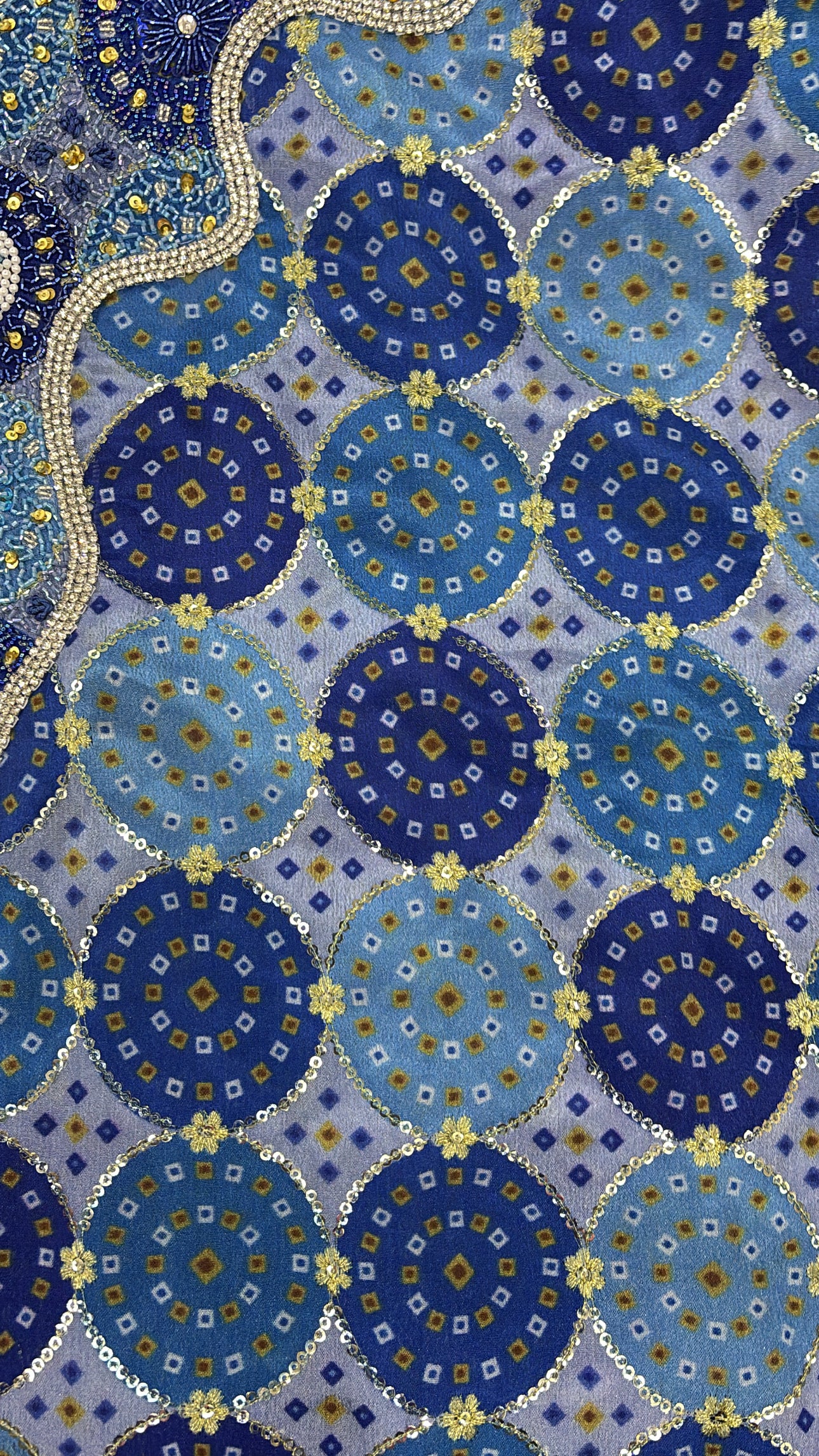 مخروز ازرق شك خرز فصوص